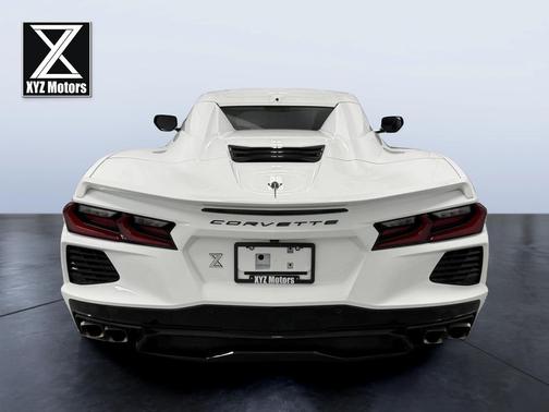 White 2023 Chevrolet Corvette Stingray w/3LT