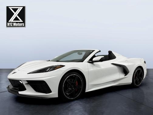White 2023 Chevrolet Corvette Stingray w/3LT
