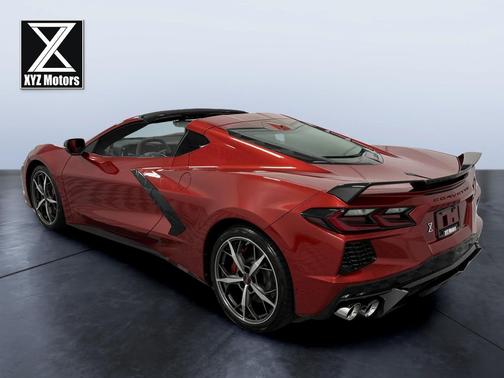 RED 2022 Chevrolet Corvette Stingray w/2LT