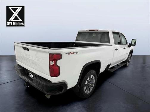 2022 Chevrolet Silverado 2500 Custom