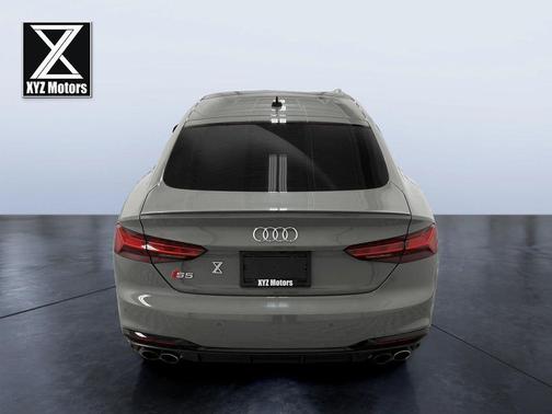 2022 Audi S5 Premium Plus TFSI quattro Tiptronic