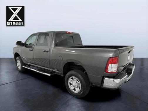 2021 RAM 2500 Tradesman Crew Cab 4x4 6'4' Box
