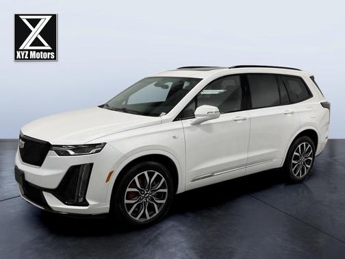 Crystal White Tricoat 2024 Cadillac XT6 Sport AWD