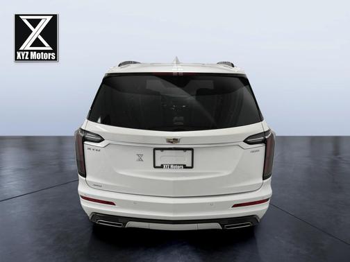 Crystal White Tricoat 2024 Cadillac XT6 Sport AWD