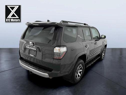 2024 Toyota 4Runner TRD Off Road