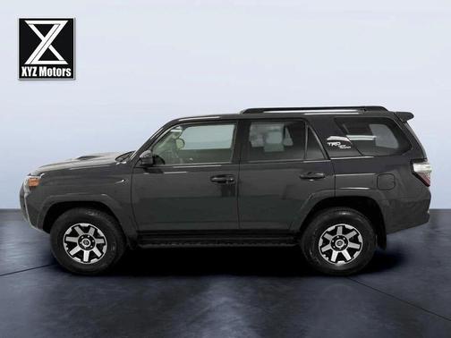 2024 Toyota 4Runner TRD Off Road