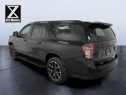 2024 Chevrolet Suburban RST