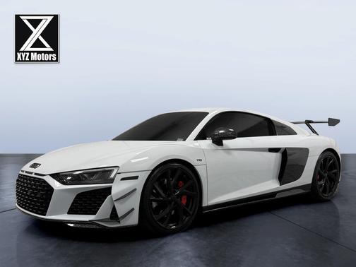 Suzuka Gray Metallic 2021 Audi R8 V10 RWD S tronic