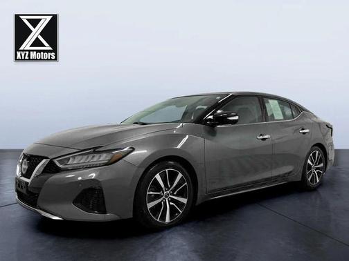 2023 Nissan Maxima SL