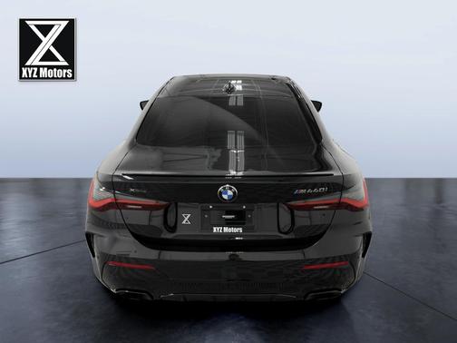Black Sapphire Metallic 2022 BMW M440 i xDrive