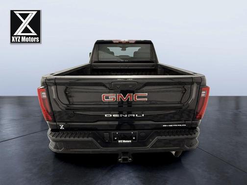 2024 GMC Sierra 2500 Denali