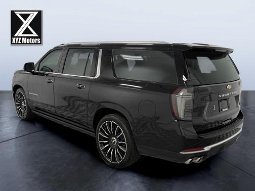 Black 2025 Chevrolet Suburban High Country