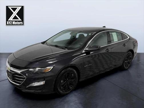 2022 Chevrolet Malibu FWD LT