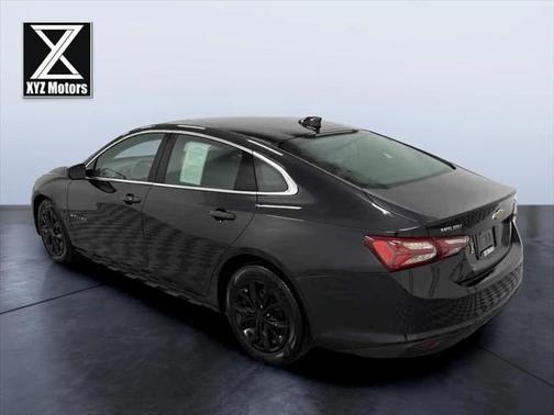 2022 Chevrolet Malibu FWD LT