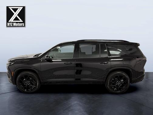 Mosaic Black Metallic 2026 Chevrolet Traverse RS