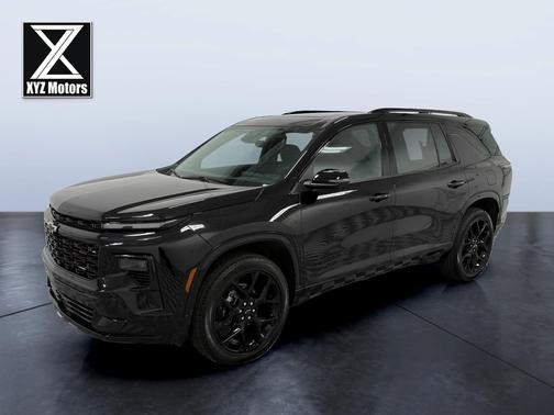 Mosaic Black Metallic 2026 Chevrolet Traverse RS
