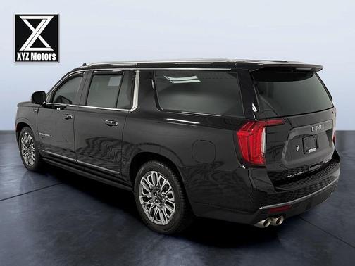 2023 GMC Yukon XL Denali Ultimate
