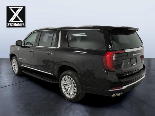 Onyx Black 2025 GMC Yukon XL Denali