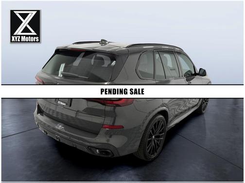 Gray 2022 BMW X5 xDrive40i