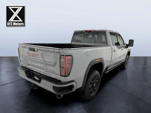 2025 GMC Sierra 2500 AT4