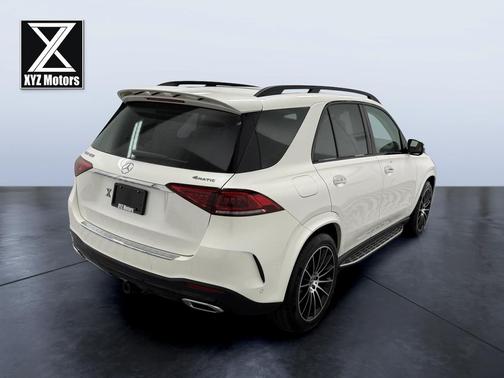 White 2023 Mercedes-Benz GLE 450 4MATIC