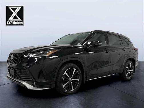 2022 Toyota Highlander XSE