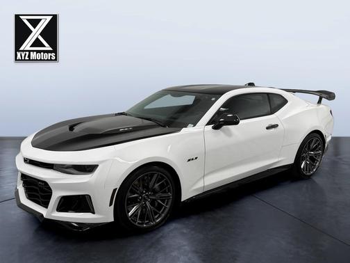 Summit White 2022 Chevrolet Camaro ZL1