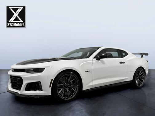 Summit White 2022 Chevrolet Camaro ZL1