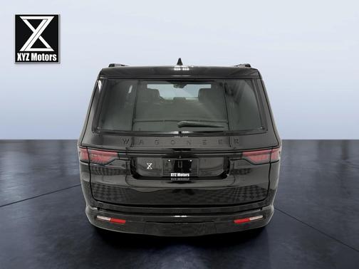 Diamond Black Crystal Pearl 2024 Jeep Wagoneer Series II Carbide