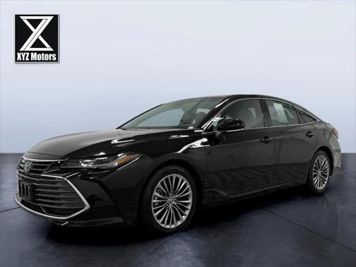 2022 Toyota Avalon Hybrid Limited