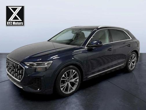 2025 Audi Q8 55 Prestige