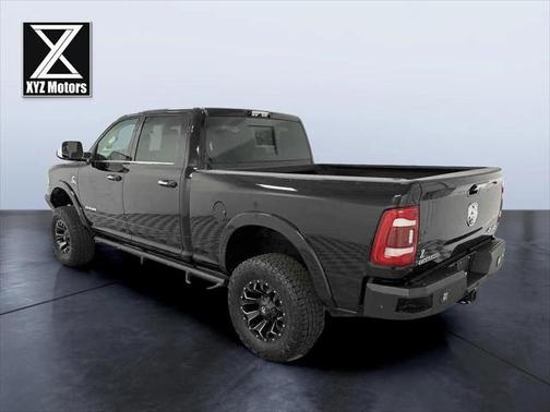 2019 RAM 3500 Laramie Crew Cab 4x4 6'4' Box