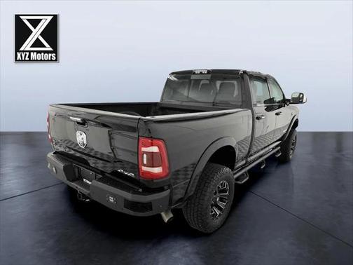 2019 RAM 3500 Laramie Crew Cab 4x4 6'4' Box