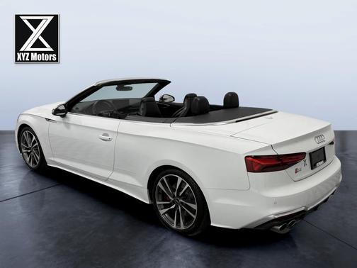 Glacier White Metallic/Black Roof 2023 Audi S5 Premium Plus