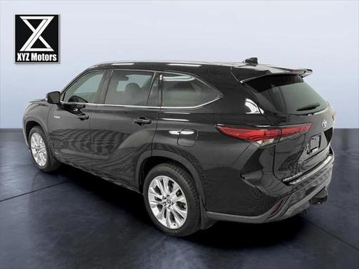 2021 Toyota Highlander Hybrid Limited