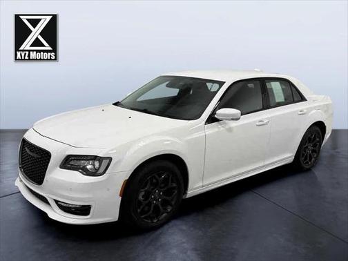 2022 Chrysler 300 Touring