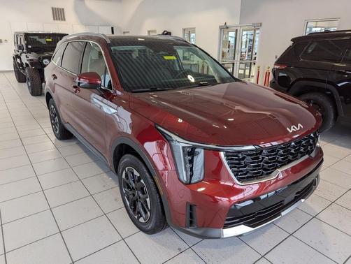 2024 Kia Sorento S