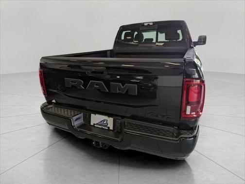 2025 RAM 2500 Big Horn Crew Cab 4x4 6'4' Box