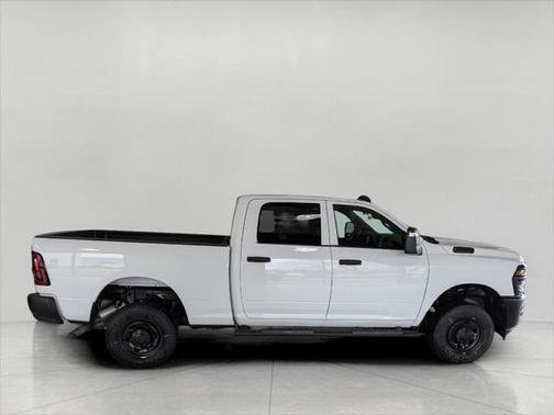 2025 RAM 2500 Tradesman Crew Cab 4x4 6'4' Box