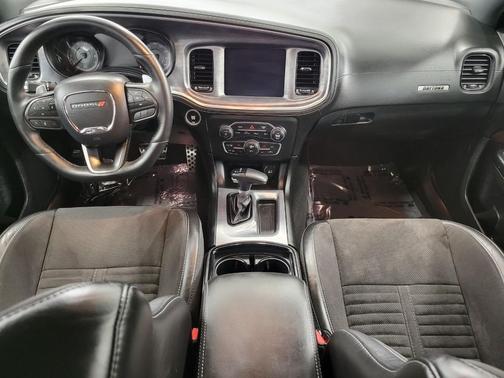 Sinamon Stick 2020 Dodge Charger R/T