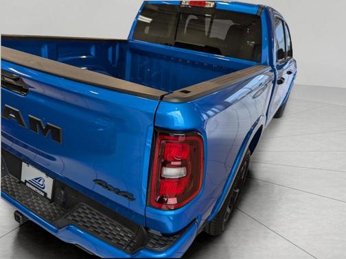 HYDRO BLUE 2026 RAM 1500 Big Horn/Lone Star