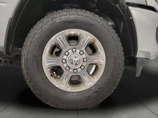 2024 RAM 3500 Big Horn Crew Cab 4x4 8' Box