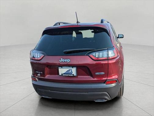 2022 Jeep Cherokee Latitude Lux