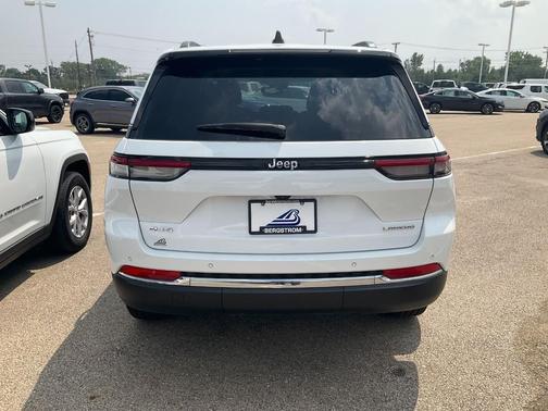 2023 Jeep Grand Cherokee Laredo