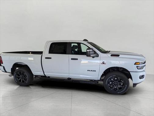 2025 RAM 2500 Big Horn Crew Cab 4x4 6'4' Box