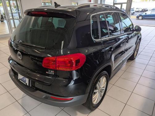 2016 Volkswagen Tiguan SE