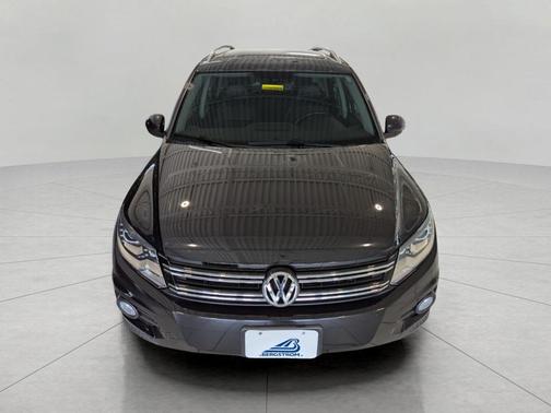 2016 Volkswagen Tiguan SE