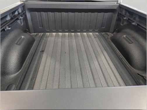 Granite Crystal Metallic Clearcoat 2026 RAM 1500 Big Horn/Lone Star