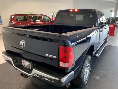2018 RAM 2500 Tradesman Crew Cab 4x4 6'4' Box