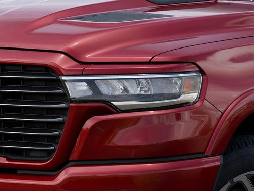 Delmonico Red Pearlcoat 2026 RAM 1500 Laramie